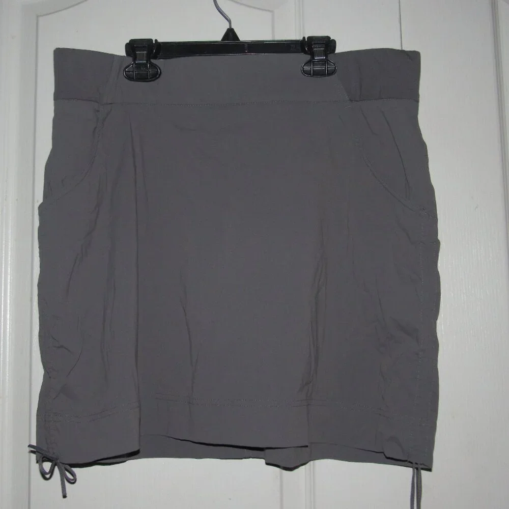 Columbia Sportswear Company Steel‑Grey Active Skort w/ Built‑In Shorts XL - Picture 2 of 6